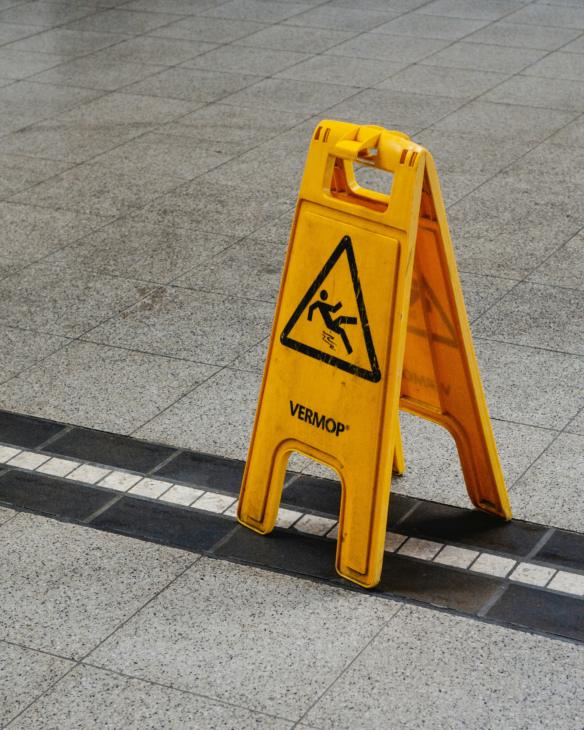 What to Do If You're Injured in a Slip-and-Fall at a Shopping Center in Cypress, TX — and How Local Premises Laws Affect Your Claim